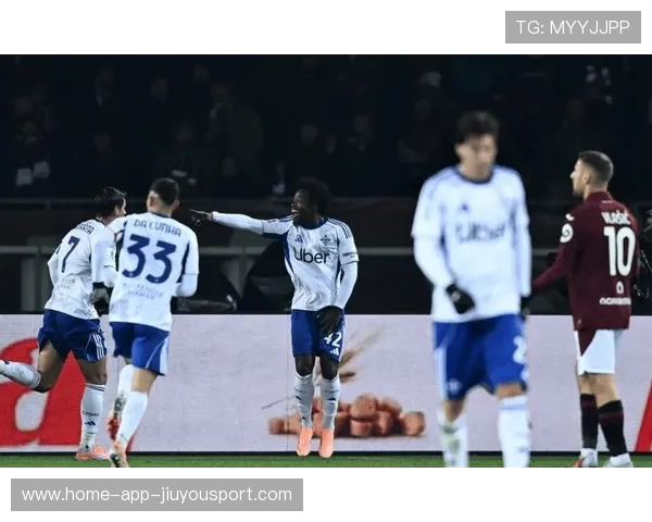 帕斯主罚点球被扑导致科莫欧战前景蒙阴，法布雷加斯公开力挺新星